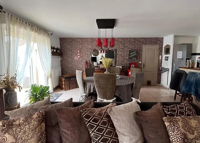 Maison Proche Du Circuit Des 24h Casa de Férias