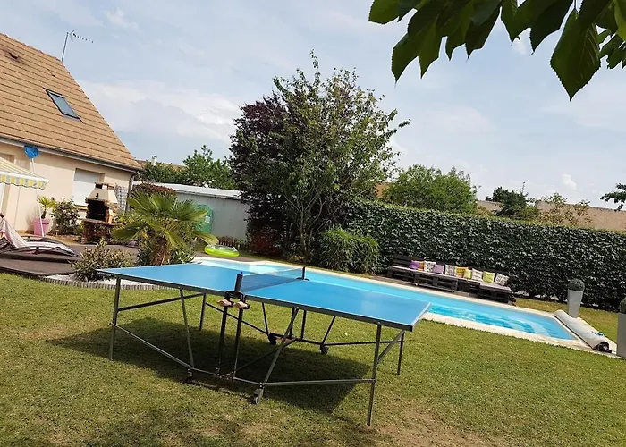 Casa de Férias Maison Proche Du Circuit Des 24h